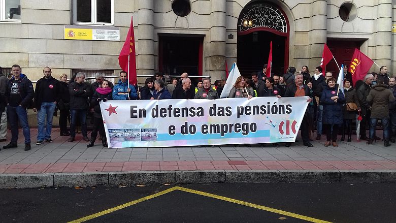 2016-12-14 concentracion Ourense 0001.jpg